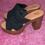 Yoki  Platform Chunky Heels Size 10 Photo 4