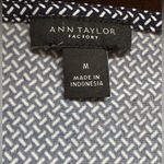 Ann Taylor Blue & White Sleeveless Pull Over Wide Cut & lose Fit Summer top SZ M Photo 5