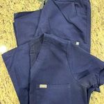 FIGS Scrubs Set Photo 1