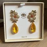 Eye Candy LA • DANGLE FLOWER EARRINGS • NIB Photo 4