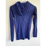 Lululemon Breeze By Long Sleeve‎ With Hoodie Top Shirt Sz 4 Women’s Blue Photo 3