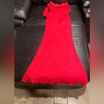 NWT Commense Red Off Photo 5