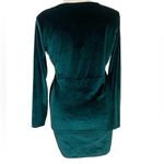 Boohoo green velvet Long Sleeve Faux wrap dress Size 16 Photo 1