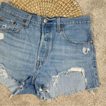 Levi's Levi’s 501 Women’s Original Shorts Denim High Rise in Sansome Straggler Size 29 Photo 4
