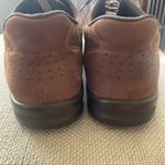 SAS Walk Easy Shoes Womens Sz 9.5M Oxford Suede Brown Tripad Lace Up Walking USA Photo 3