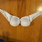 SheIn White Underwear Female Lace
Wrapped Chest Gathered
Invisible Front Buckle Bra Photo 5