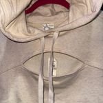 Women's Cream Sleeveless Hoodie Photo 1