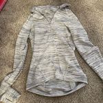 Lululemon pullover size 2 Photo 0