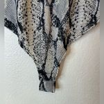 Haute Monde Haute‎ Monde Monochrome Snakeskin Sheer Bodysuit Size S Photo 7