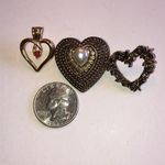 Gold Tone Brass Tone Heart Brooch Set Photo 2