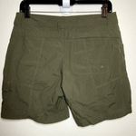 The North Face  Cargo Shorts Nylon Flat Front Multi-Pocket New Green 6 Photo 5