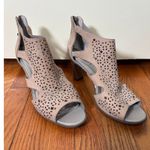 Rockport Taupe Suede Laser Cut Peep Toe Leather Ankle Bootie Heels Size 8 Tan Photo 1