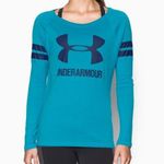 Under Armour Long-Sleeve Photo 3