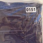 Evereve  The high rise fit‎ Everstraight Jeans. Photo 6