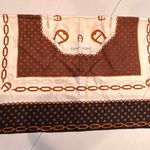 Etienne Aigner VINTAGE:  | classic, square silk scarf Photo 8