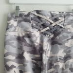 Fabletics Camo Yoga Waistband Athletic Leggings Photo 7