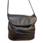 Stone Mountain Black Leather Shoulder Bag With Gold Plated Hardware Photo 3