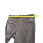 Under Armour  capri athletic Pants size Medium Photo 7