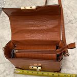 Woman’s stylish embroidered shoulder bags Tan Photo 7