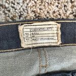 Current/Elliott Current/Elliot Distressed Dark Blue Denim Jeans‎ with Knee Rip Straight Leg Photo 3