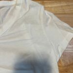 Wild Fable Women's Off-White Short Sleeve Cropped T-Shirt - Size Large - NWT Photo 5