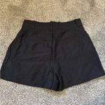 Babaton Aritzia  Pleated Shorts Photo 3