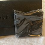 Privé: Gold Tone “The Ace” Aviator Sunglasses Photo 2