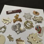 Christmas Holiday Brooch Pins Lot Of 17 For Crafts Projects Or Repair Photo 11