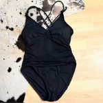 La Blanca Island Goddess Cross-Back One Piece Black Size 6 Photo 2