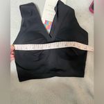 True & Co NWT - V-Neck Wireless Bra ~ XS, Black in Color Photo 6