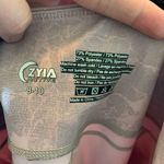 Zyia Pink & gray digital granite marbled light & tight 8-10 leggings Photo 1