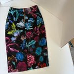 Ted Baker NWOT  London dabah pencil skirt black floral size 1 Photo 3