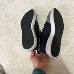 Under Armour  charged 24/7 sneaker size 7.5 Photo 5