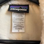 Patagonia  Women Fleece Vest Beige Zip Pockets Size S Warm Outdoor Casual Photo 5