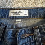 Abercrombie & Fitch Abercrombie Ultra Loose Low-Rise Jeans Photo 3