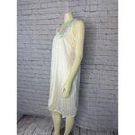 American Vintage NWT Vintage Gilead Satin White Gightgown Pink flower applique size medium Photo 6