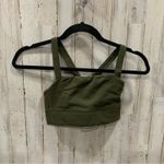 Everlane NWT The Perform Cropped Top Sports Bra Photo 2