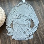 Paris Georgia Gray Drapped Long Sleeve Size M Photo 0