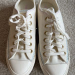 Converse Women's White platform Sneakers Photo 0