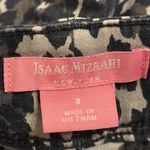 Isaac Mizrahi Leopard Print Women's Shorts in size 8 •  Photo 9