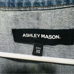 Ashley Mason  distressed denim jacket - XS Photo 6