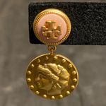 Tory Burch  gold tone mother of pearl coin drop earrings. New Photo 2