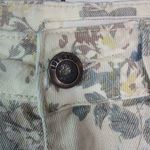 1st Kiss  2 28x28.5 Creme Flowered Skinny Jeans Photo 1