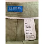Dockers  skort women's size 12 green euc "favorite fit" Photo 1