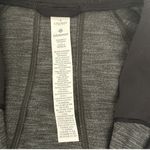 Lululemon Gait Keeper Jacket Sz 4 , Dark Heather Gray NWT Photo 2