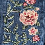 Driftwood ✨ Rosalee Floral Distressed Jackie Jeans✨ Photo 8