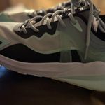 Fabletics Sneakers Photo 3