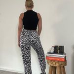 Eight Sixty Loose Pant Photo 7