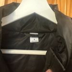 Old Navy  Size Medium Frost-Free Green Camouflage Quilted Puffer Vest NWT Photo 4