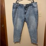 Abercrombie & Fitch Abercrombie & Fitch Curvy Love Mom High Rise Size 37 24 Long NWT Photo 2